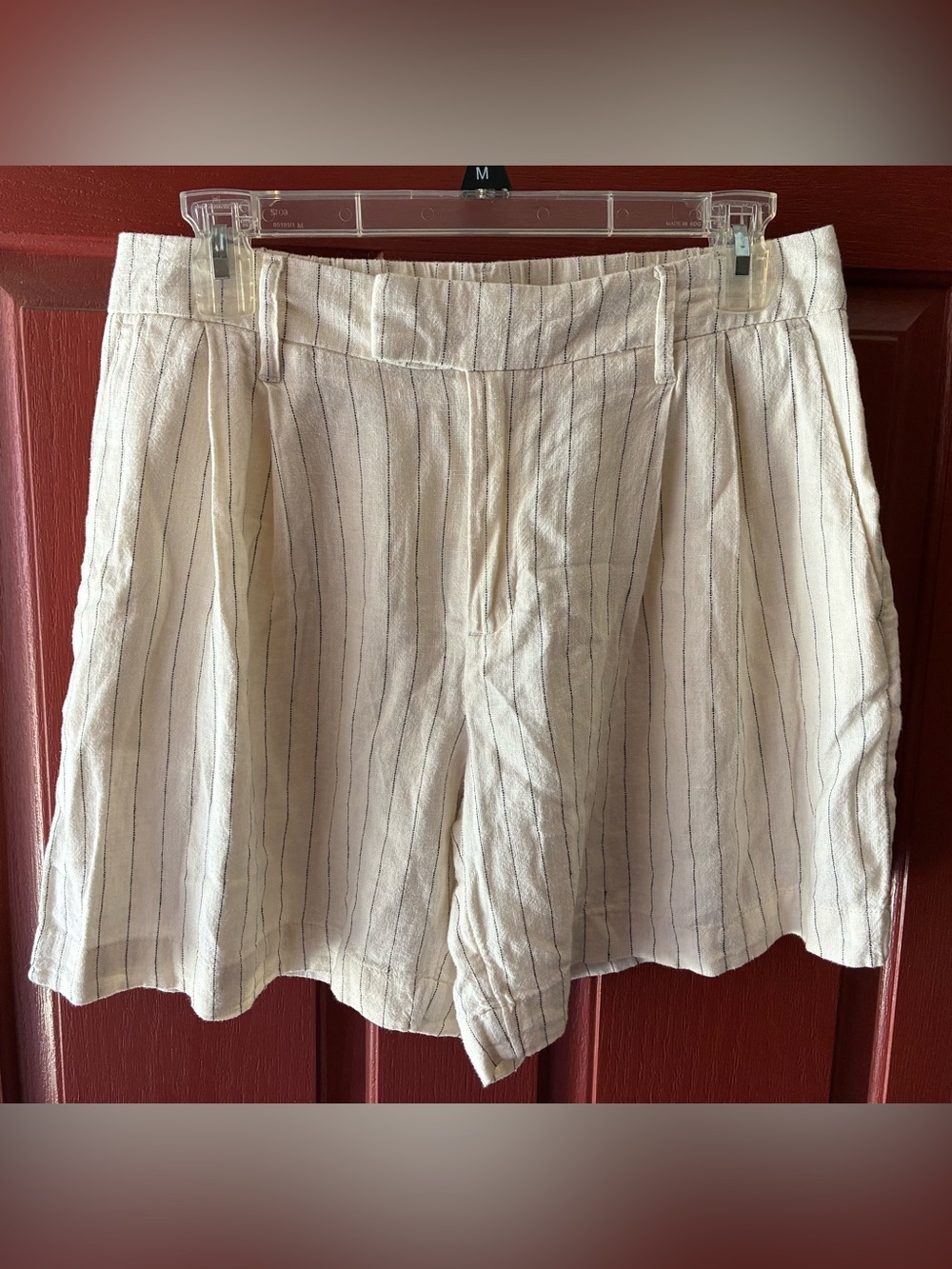 NWT A New Day Linen Blend Pinstripe Shorts Cream Blue Size 8